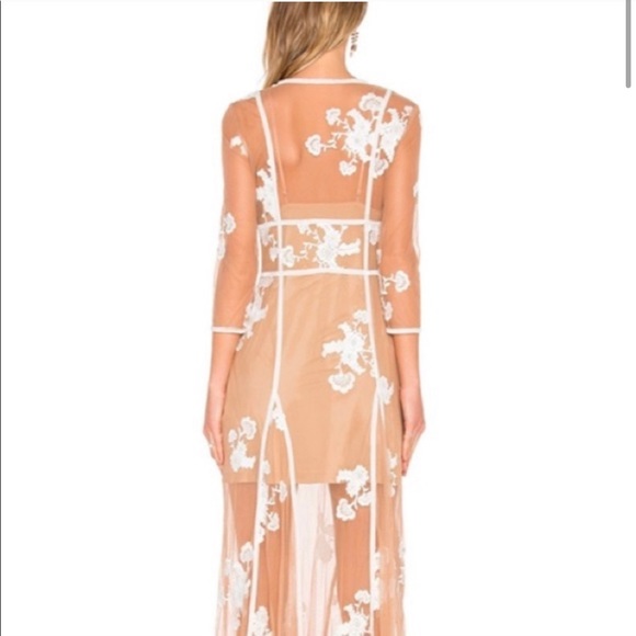 FLL Elenora Maxi Gown 😍 - Picture 5 of 7